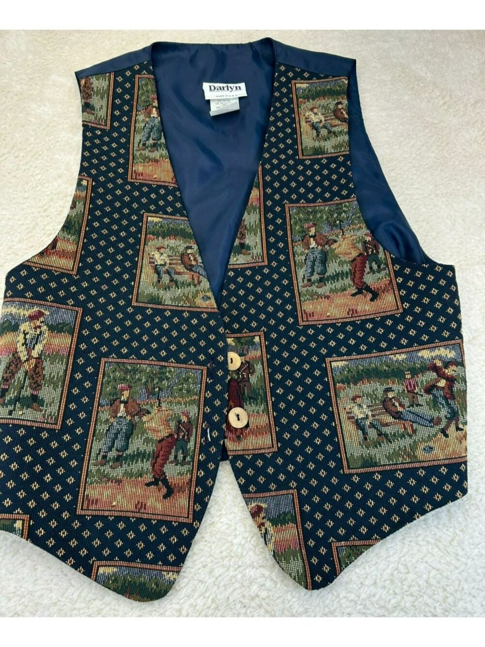 Vintage Darlyn Mens Tapestry Vest M Blue Hunting and Golf Scenes Made USA